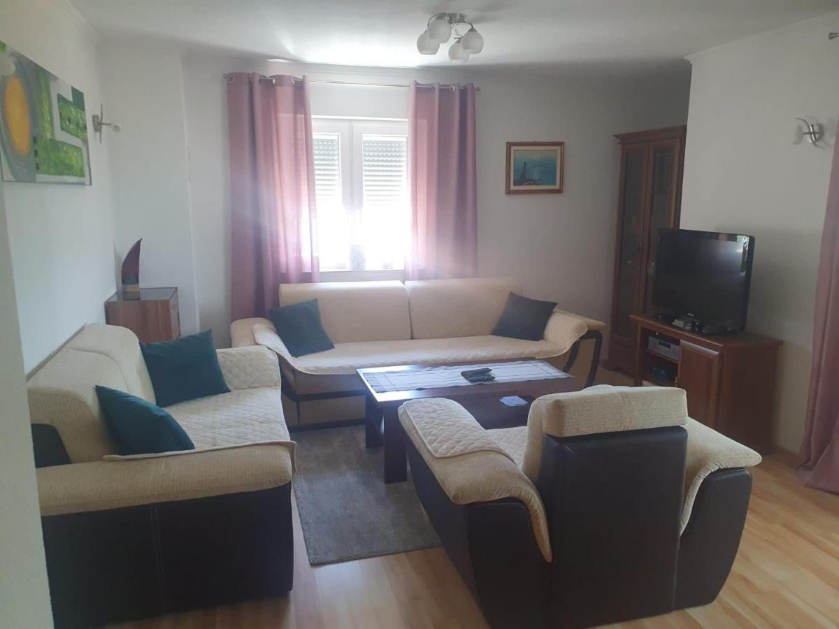 Apartman Jaca Appartement Livno Buitenkant foto